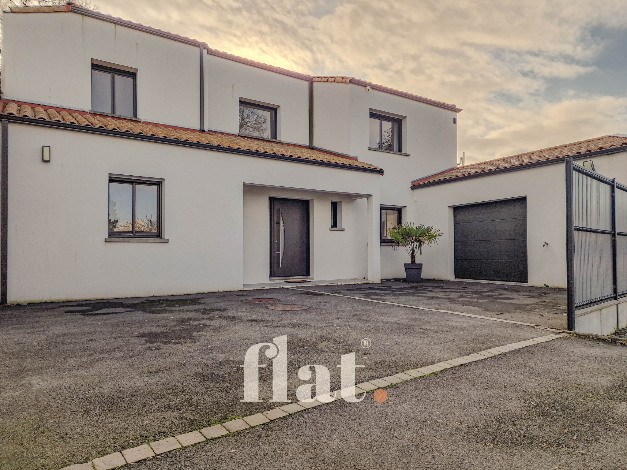 Agence immobilière de FLAT&HOUSE